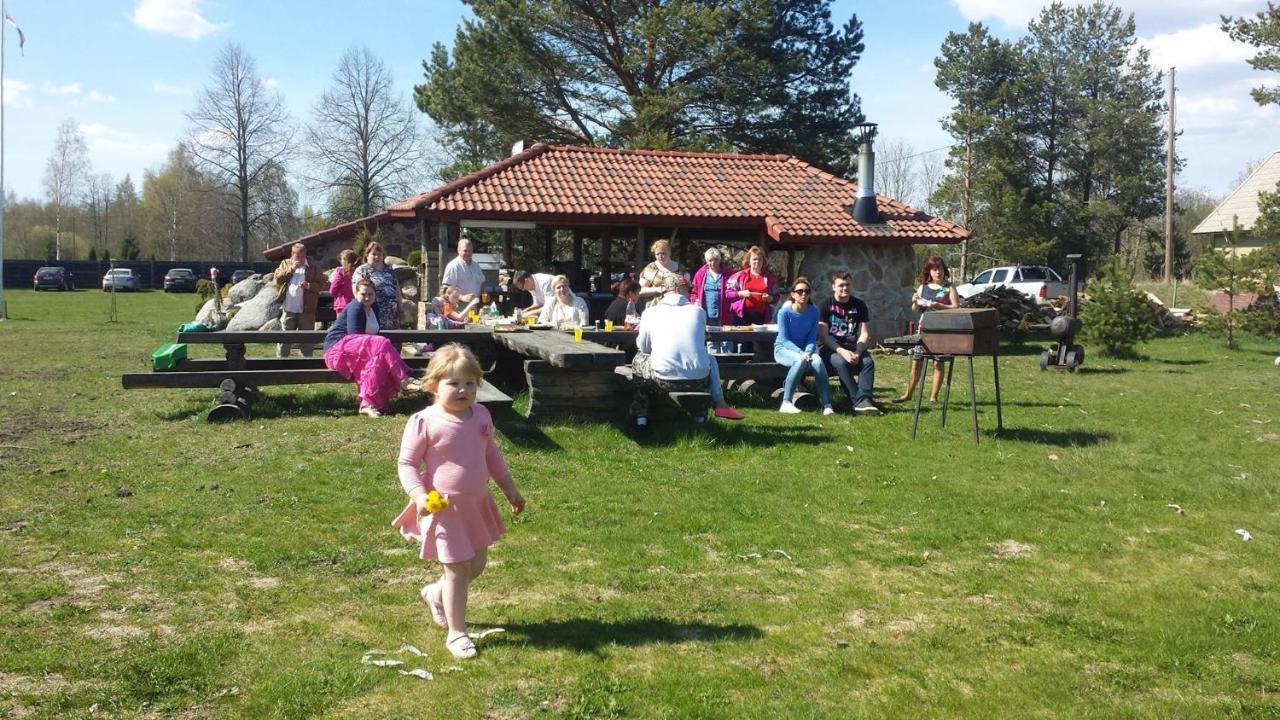 Paeevatalu Camping Ξενοδοχείο Vilusi Εξωτερικό φωτογραφία