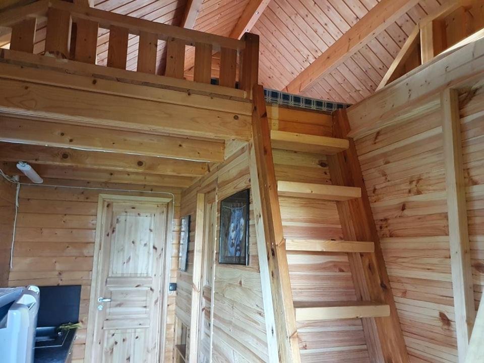 Paeevatalu Camping Ξενοδοχείο Vilusi Εξωτερικό φωτογραφία