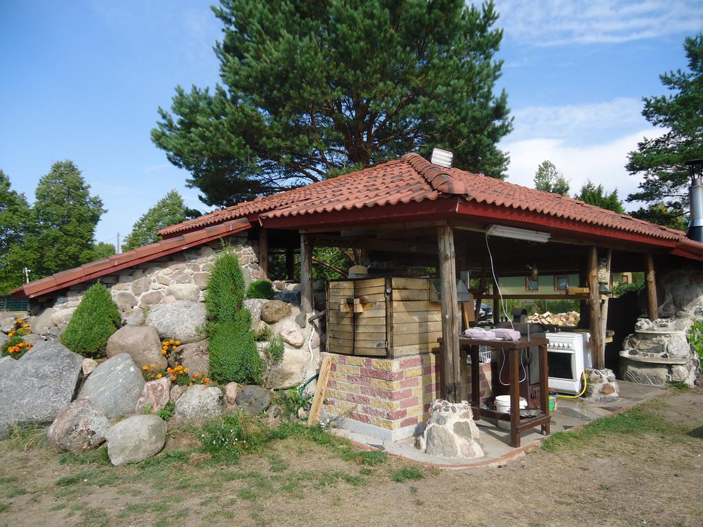 Paeevatalu Camping Ξενοδοχείο Vilusi Εξωτερικό φωτογραφία
